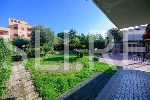 casa indipendente in vendita a Cerveteri