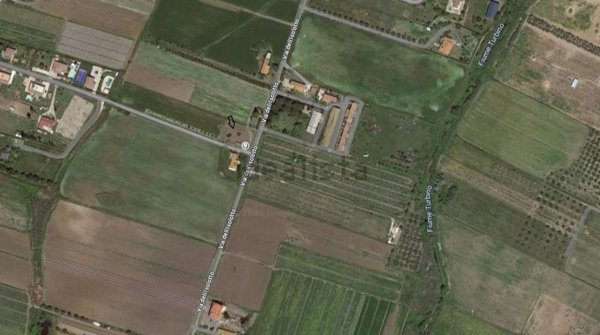 terreno edificabile in vendita a Cerveteri in zona Centocorvi