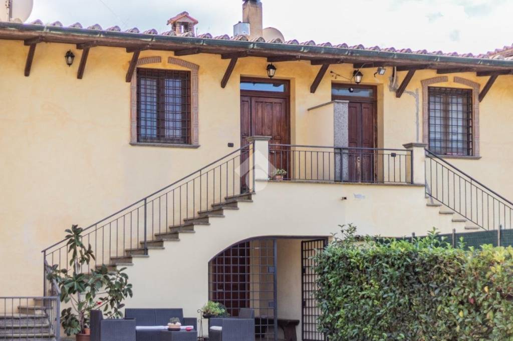 casa indipendente in vendita a Cerveteri in zona Sasso
