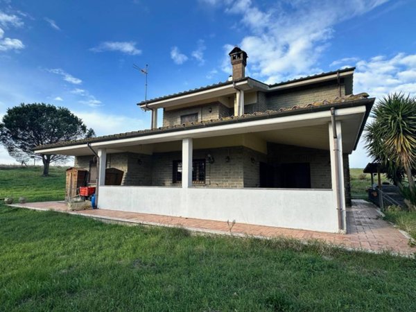 casa indipendente in vendita a Cerveteri in zona San Martino