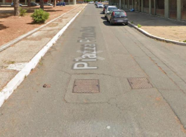 negozio in vendita a Cerveteri in zona Marina di Cerveteri