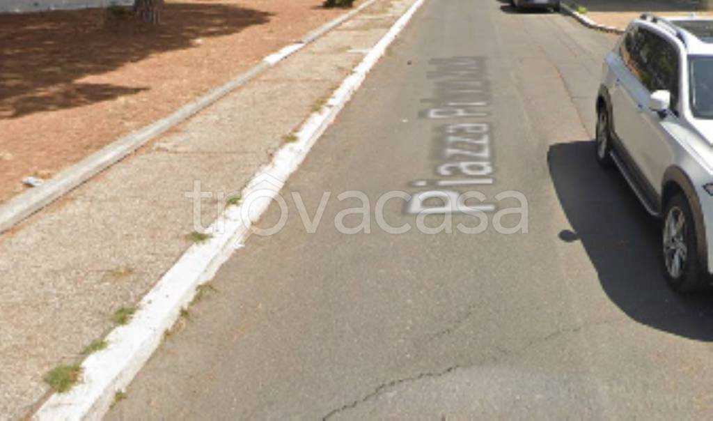 negozio in vendita a Cerveteri in zona Marina di Cerveteri