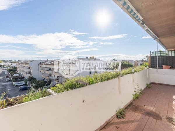 appartamento in vendita a Cerveteri in zona Cerenova