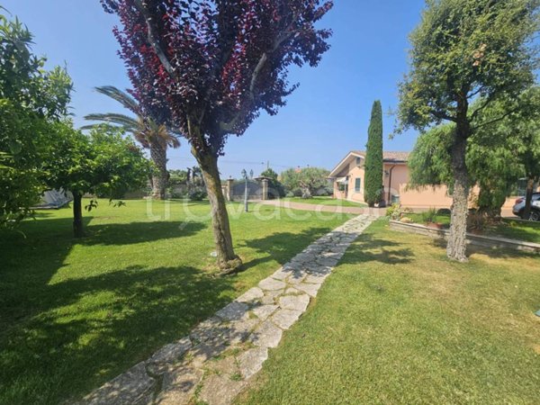 casa indipendente in vendita a Cerveteri