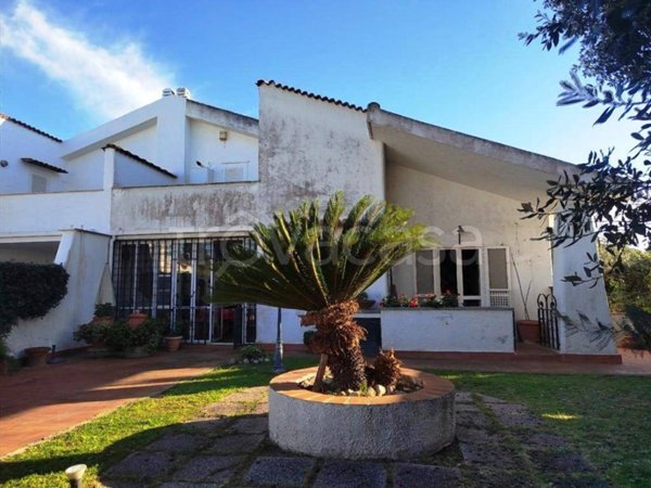 casa indipendente in vendita a Cerveteri in zona Marina di Cerveteri
