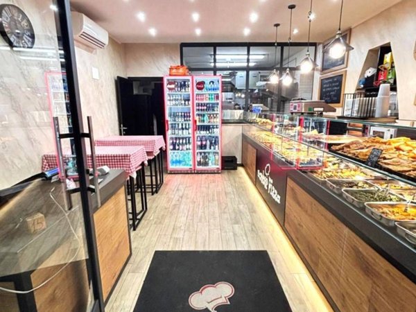 negozio in vendita a Cerveteri