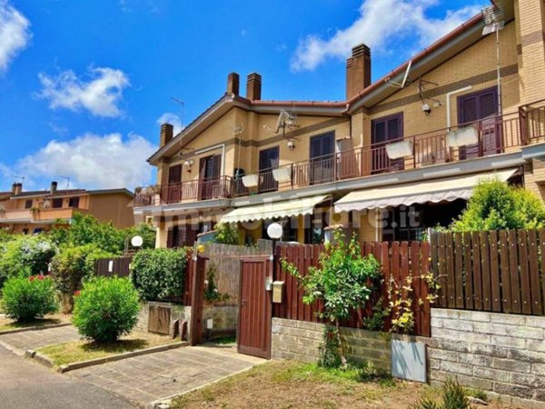 casa indipendente in vendita a Cerveteri in zona San Martino