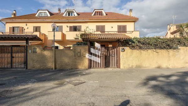 casa indipendente in vendita a Cerveteri
