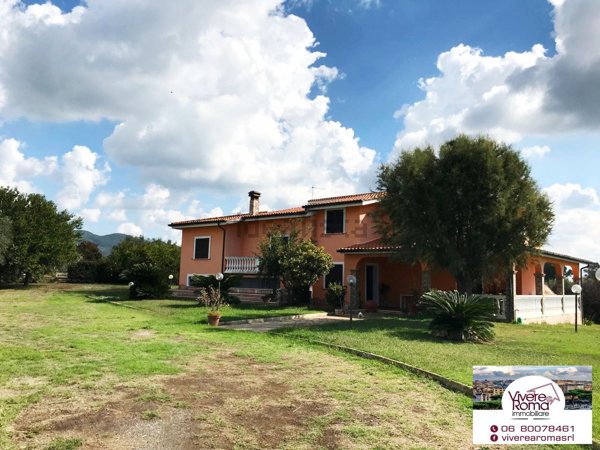 casa indipendente in vendita a Cerveteri