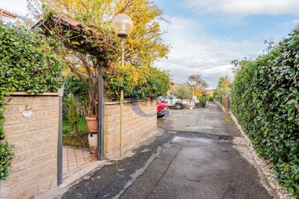 casa indipendente in vendita a Cerveteri
