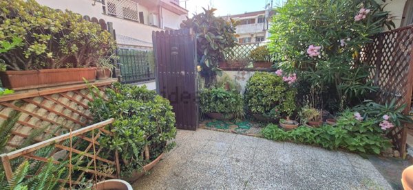 casa indipendente in vendita a Cerveteri in zona Marina di Cerveteri