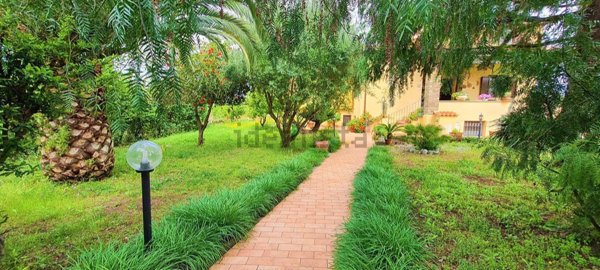 casa indipendente in vendita a Cerveteri