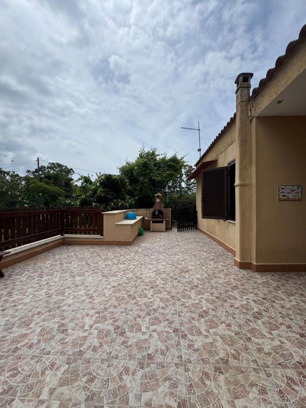 casa indipendente in vendita a Cerveteri