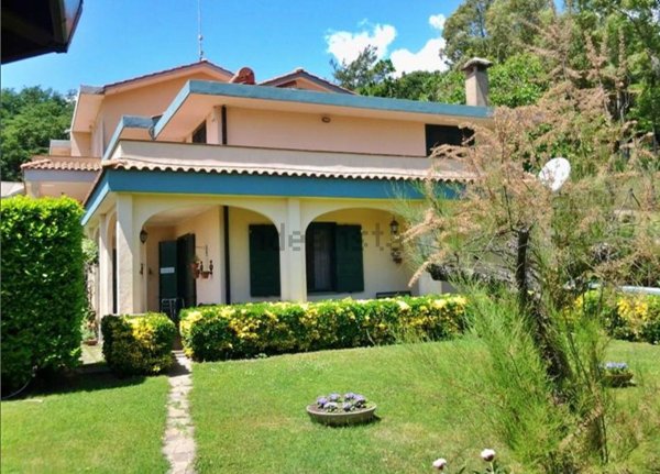 casa indipendente in vendita a Cerveteri