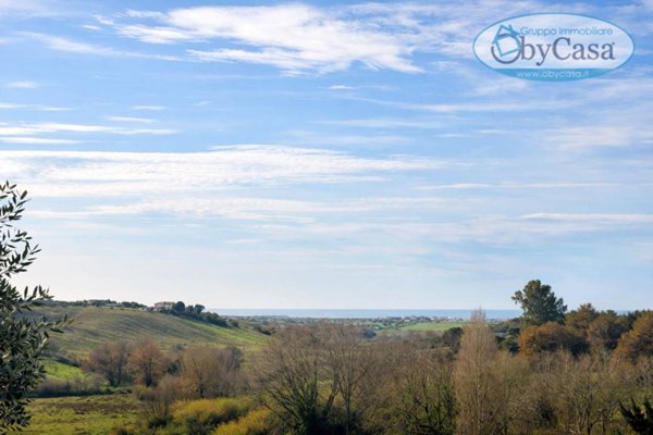 casa indipendente in vendita a Cerveteri in zona Valcanneto