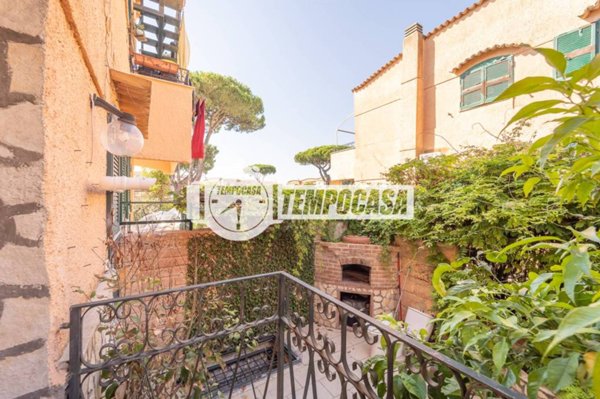 appartamento in vendita a Cerveteri in zona Campo di Mare