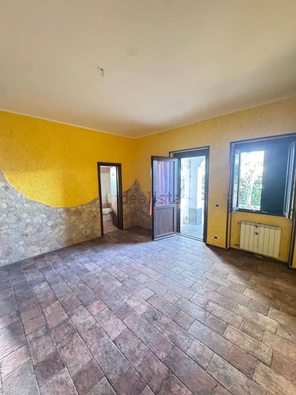 appartamento in vendita a Cerveteri in zona Cerenova