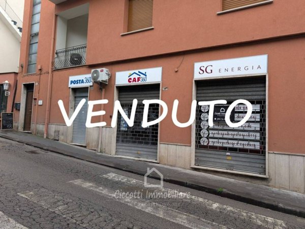 negozio in vendita a Cerveteri