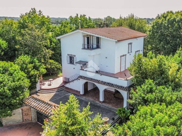 casa indipendente in vendita a Cerveteri