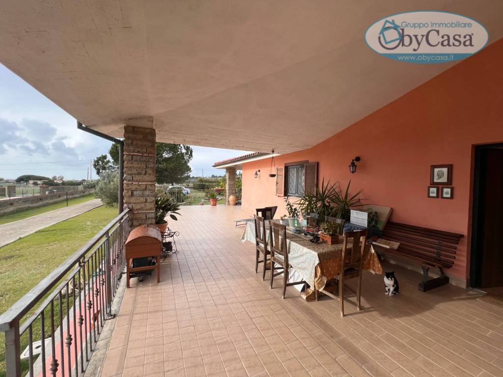 casa indipendente in vendita a Cerveteri in zona Sasso