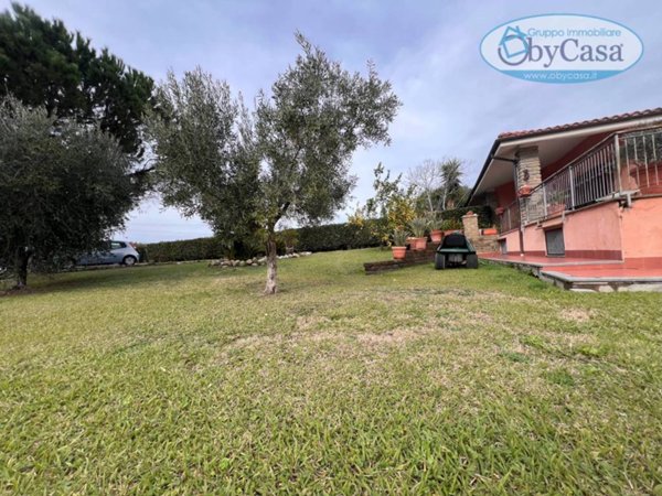 casa indipendente in vendita a Cerveteri in zona Sasso