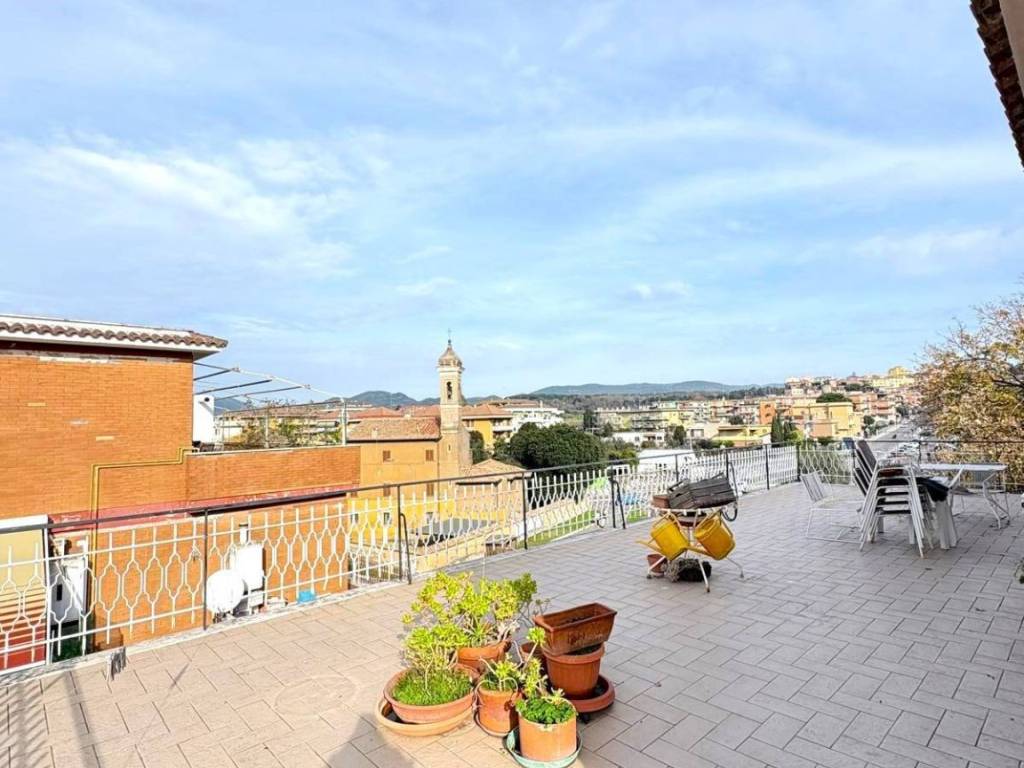 appartamento in vendita a Cerveteri in zona Campo di Mare