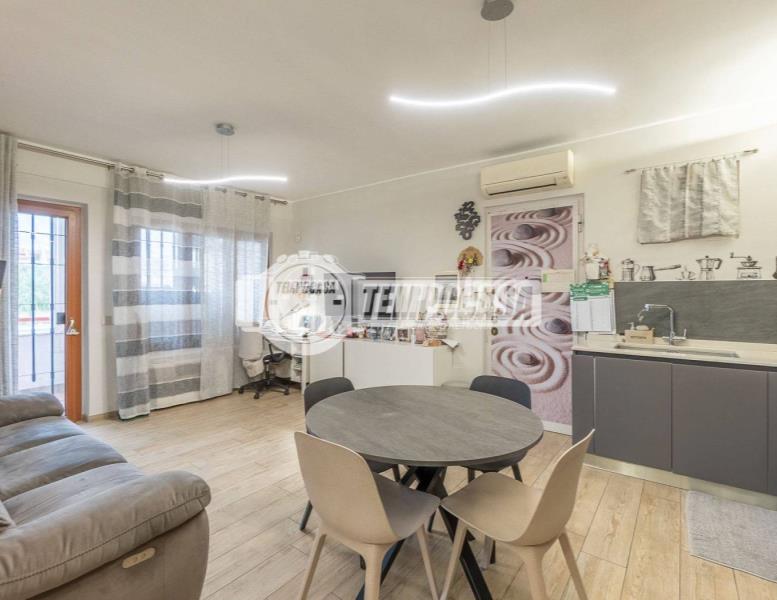 appartamento in vendita a Cerveteri in zona Cerenova