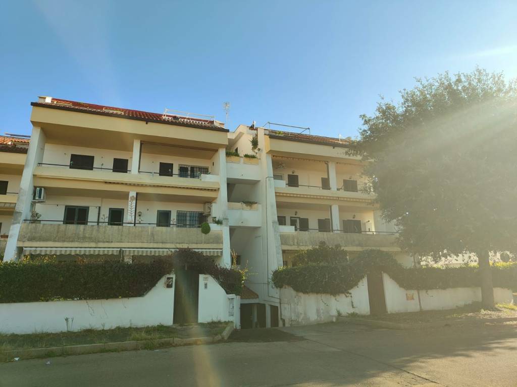 appartamento in vendita a Cerveteri in zona Cerenova