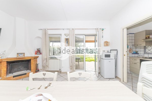 appartamento in vendita a Cerveteri in zona Cerenova
