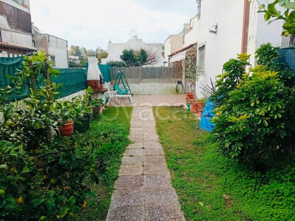 appartamento in vendita a Cerveteri in zona Marina di Cerveteri