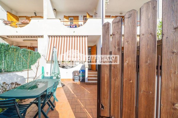 appartamento in vendita a Cerveteri in zona Cerenova