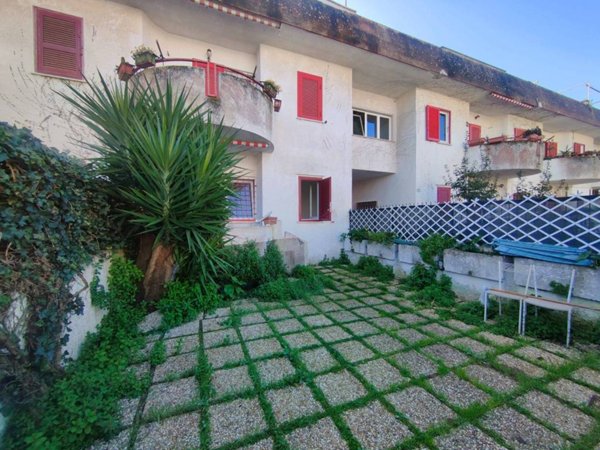 appartamento in vendita a Cerveteri in zona Marina di Cerveteri