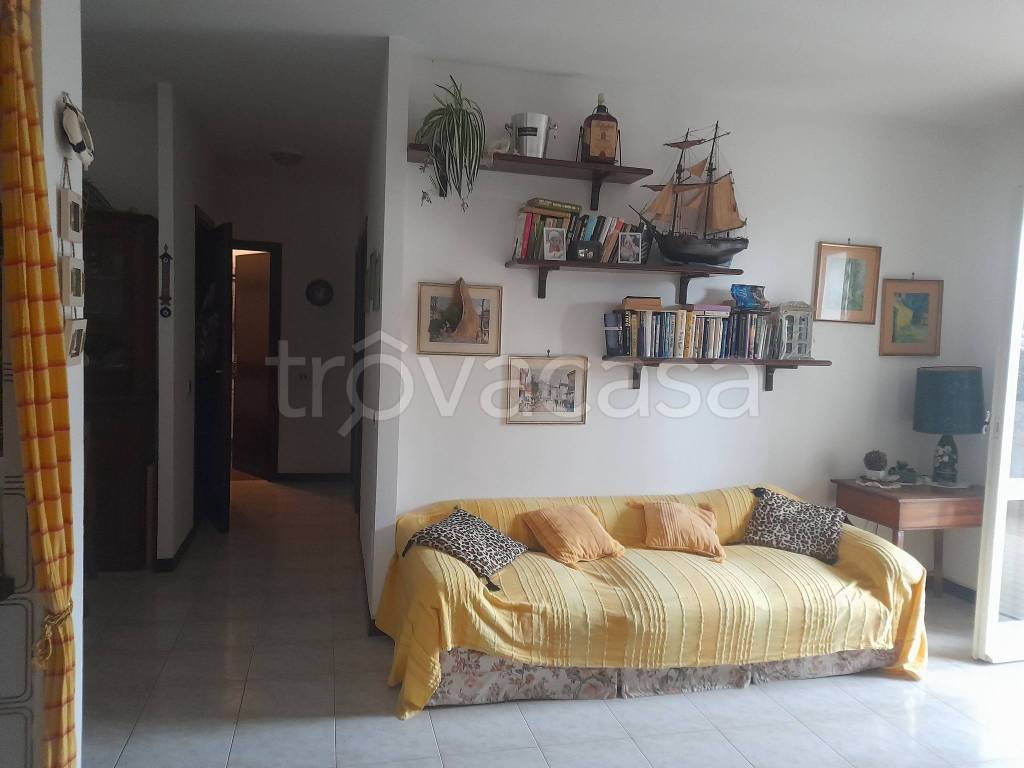 appartamento in vendita a Cerveteri in zona Marina di Cerveteri