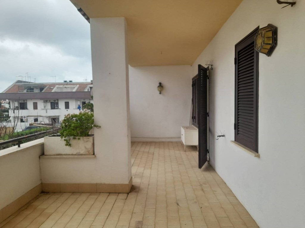 appartamento in vendita a Cerveteri in zona Marina di Cerveteri