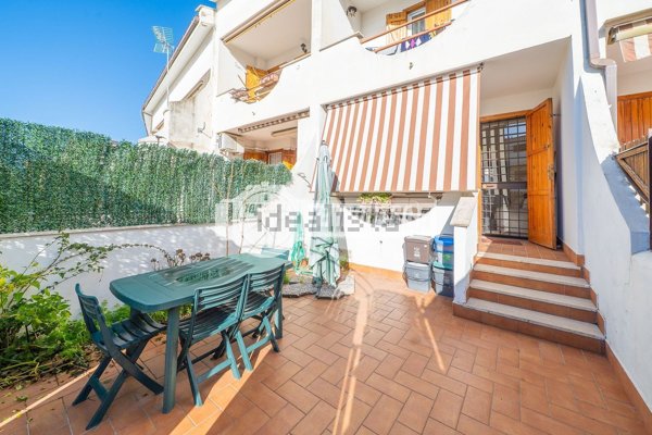 appartamento in vendita a Cerveteri in zona Cerenova