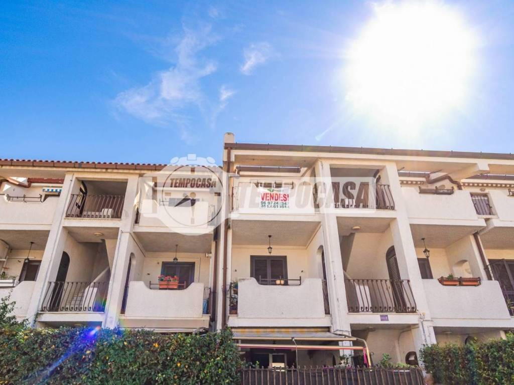 appartamento in vendita a Cerveteri in zona Cerenova