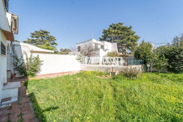 casa indipendente in vendita a Cerveteri in zona Cerenova