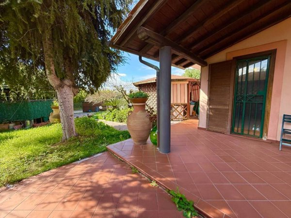 casa indipendente in vendita a Cerveteri