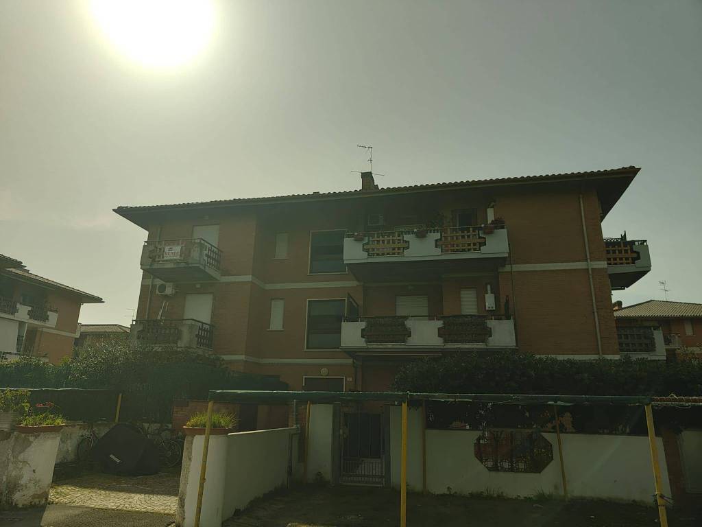 appartamento in vendita a Cerveteri in zona Cerenova