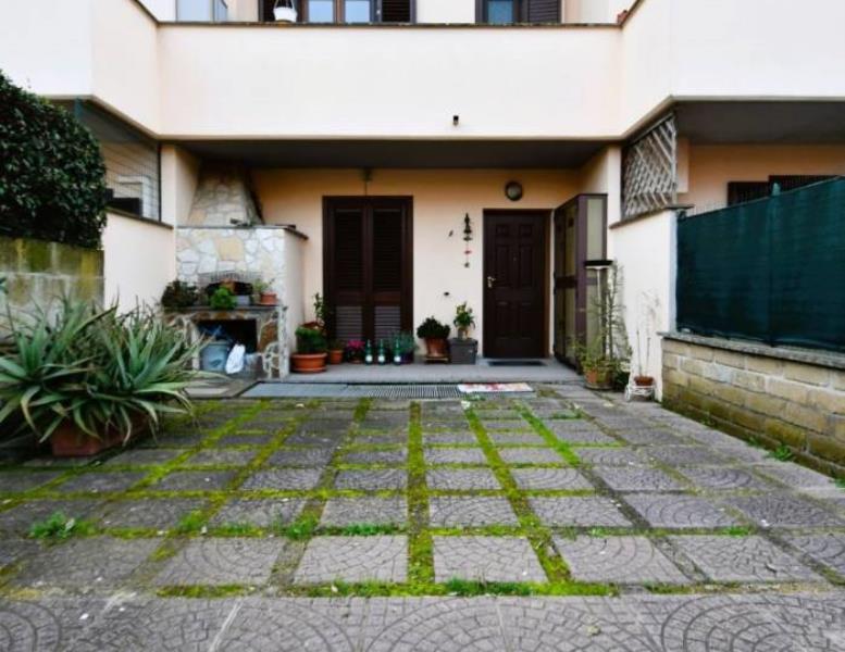 casa indipendente in vendita a Cerveteri