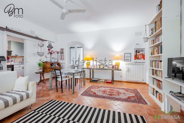 casa indipendente in vendita a Cerveteri in zona Cerenova