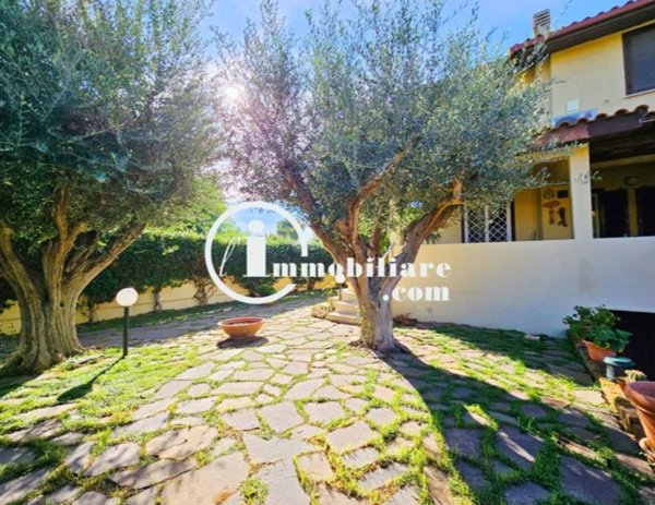 casa indipendente in vendita a Cerveteri in zona Valcanneto