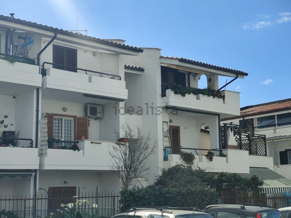 appartamento in vendita a Cerveteri in zona Cerenova