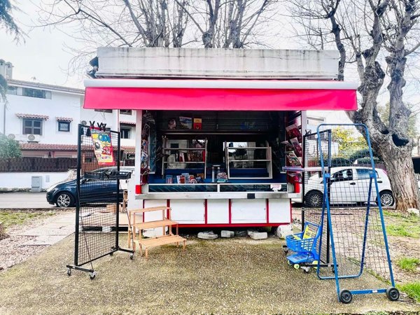 ufficio in vendita a Cerveteri in zona Marina di Cerveteri