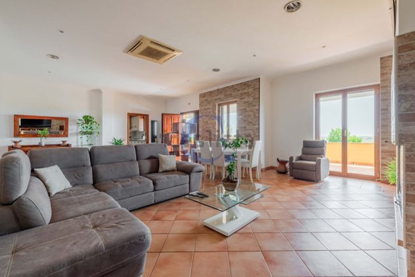 casa indipendente in vendita a Cerveteri in zona San Martino