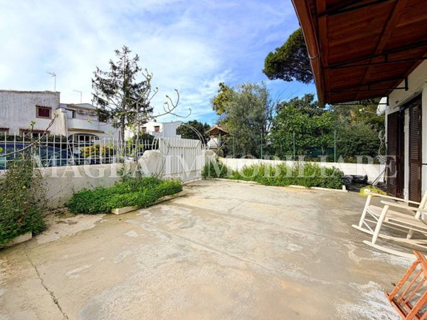 appartamento in vendita a Cerveteri in zona Marina di Cerveteri