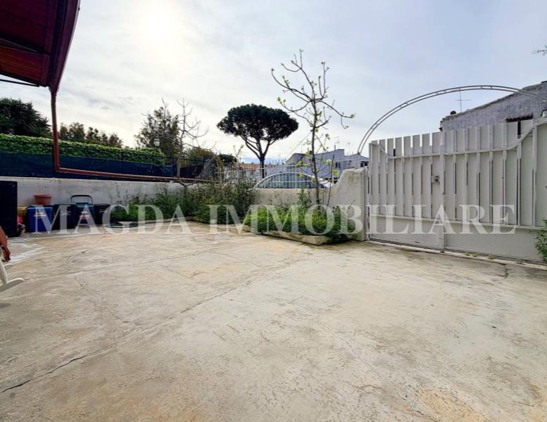appartamento in vendita a Cerveteri in zona Marina di Cerveteri