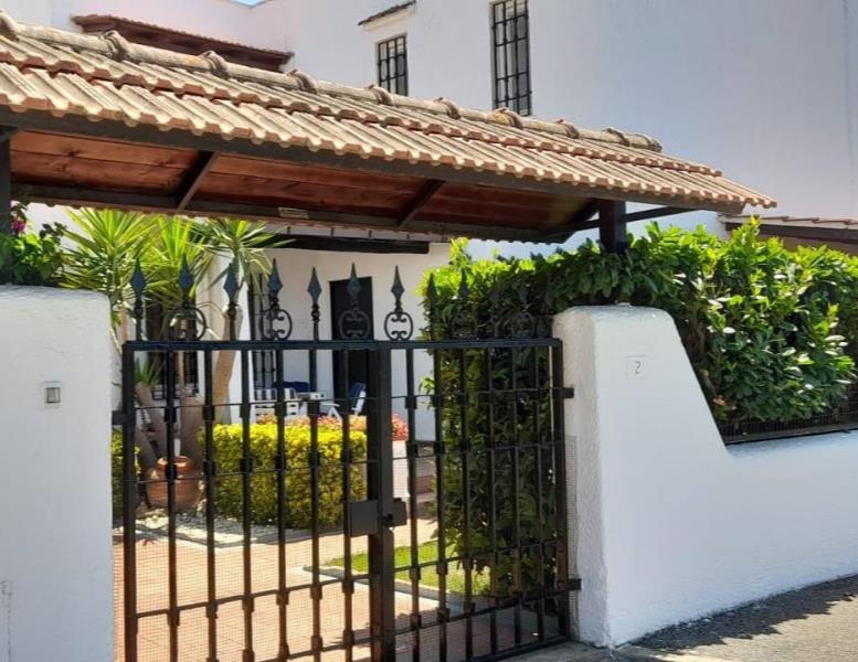 casa indipendente in vendita a Cerveteri in zona Cerenova