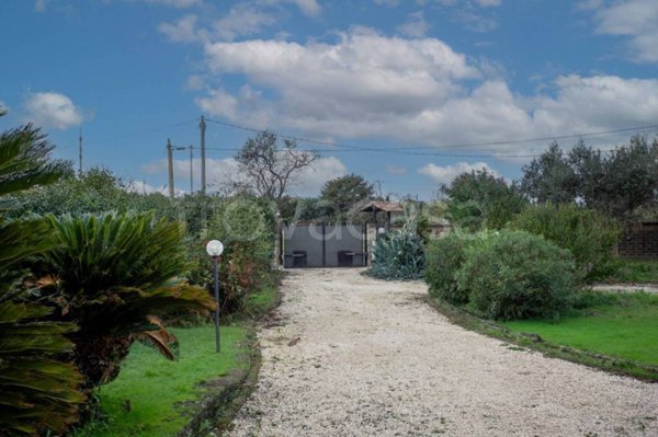 casa indipendente in vendita a Cerveteri