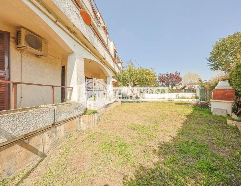 appartamento in vendita a Cerveteri in zona Cerenova